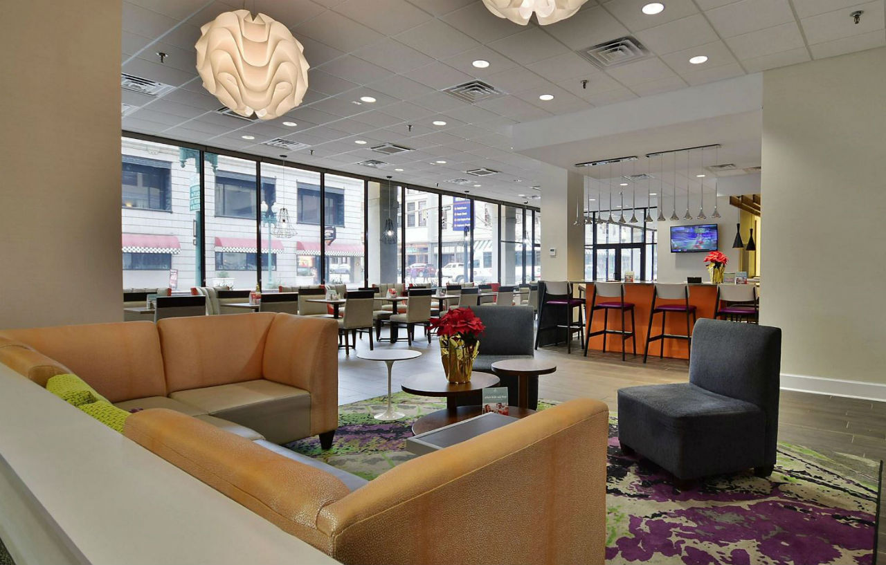 Holiday Inn - Memphis Downtown - Beale St. By Ihg Экстерьер фото